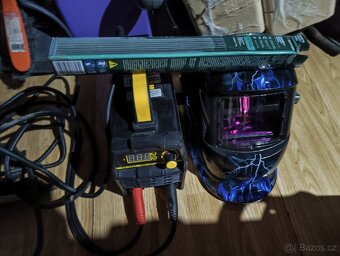 Nová svářečka+samostmivaci kukla - 2