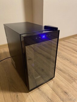 Vinotéka GUZZANTI GZ-08 - 2