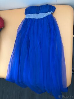 Plesové / společenské šaty - 2