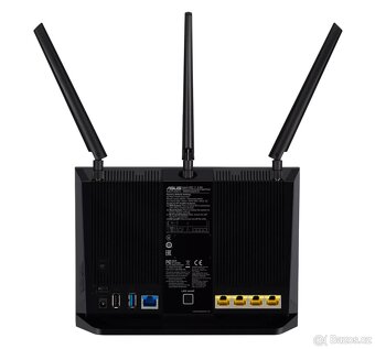 Kvalitní 2.4 a 5 GHz wi-fi router Asus RT-AC68U - 2