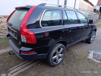 Volvo XC90 D5 díly - 2