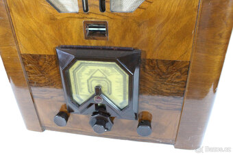 starožitné rádio Philips 640A - 2