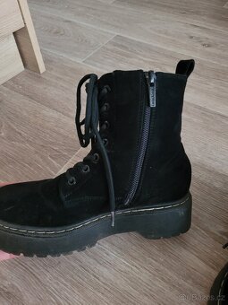 Krásné jarní boty vel.35 - 2