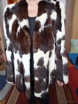 Prodám kožešinové paleto za výhodnou cenu - 2