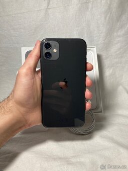 iPhone 11, 64GB černý - 2