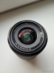 Objektiv Sony FE 28-70mm f/3,5-5,6 - 2