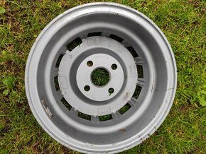 1 kus alu disk Austin MG Mini Rover Metro r12 rok 1984 - 2