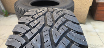4ks Continental CrossContact AT 235/85R16C - 2