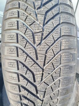 225/65/17 zimni pneu YOKOHAMA 225/65 R17 - 2