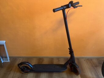 Xiaomi Mi Electric Scooter Pro - 2