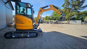 bagr, rypadlo - motor yanmar - 2