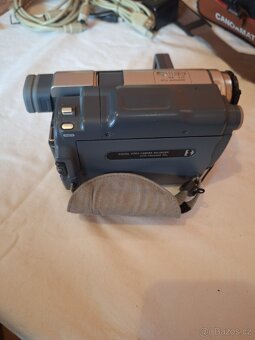 Sony DCR-TRV270 Hi8 - 2