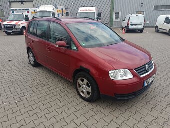 Volkswagen Touran 2.0tdi - 2