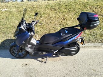 Yamaha X-Max 300 - 2