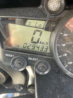 Yamaha YZF R1 (30t km) - 2