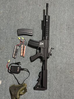 Airsoft pistole m4 s optikou - 2