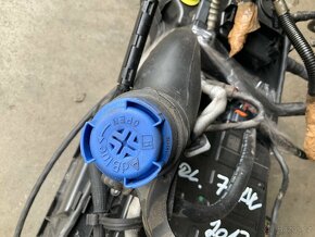 Citroen berlingo 1,6 hdi - kompletní nadrž ADBLUE. - 2