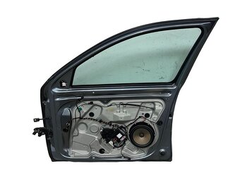 Pravé přední dveře šedá LF8L Škoda Octavia 2 FL r.v. 2013 - 2