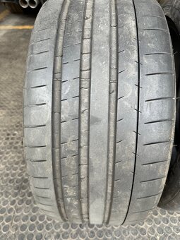 Michelin Super Sport 255/35 r19 - 2