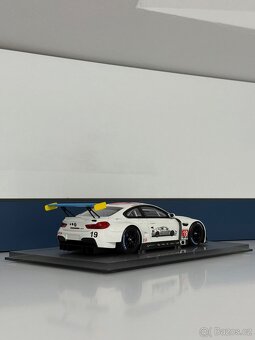 Bmw M6 GTLM Art Car Kyosho 1:18 - 2