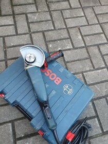 Bosch GWS 15-125CIH, úhlová bruska - 2