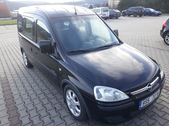 Opel Combo Tour 1.7 CDTI 74 kW - 2