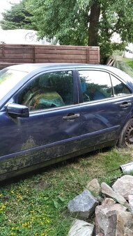 Rychlý prodej dílů z Mercedes W210 - 2