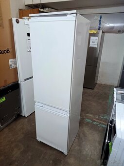 Nová vestavná lednice BEKO , ZÁRUKA BCSA285K4SN - 2
