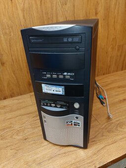 Starší PC, AMD Athlon 64 3700+, 2GB RAM, 320GB HDD - 2