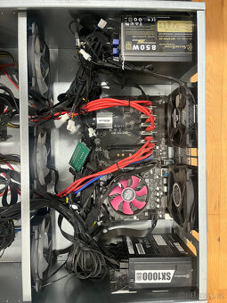 Mining rig na těžbu kryptoměn (až pro 8 karet) - 2