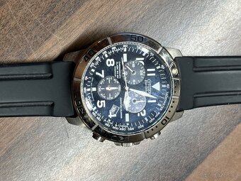 CiTIZEN  Eko-Drive - 2