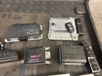 Jednotky bmw f10 f11 - 2