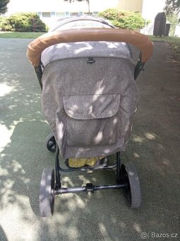 Sportovní kočárek/ sporťák Lionelo Annet Plus do 22 kg - 2