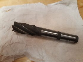 Fréza čelní válcová s kuželovou stopkou M10, 22x40 - 2