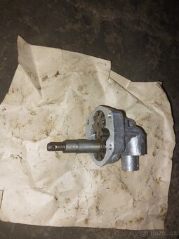 Olejové čerpadlo kliková hřídel rozvodová kola ventily - 2