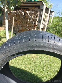 Letní pneu 235/40 R19 Pirelli - 2