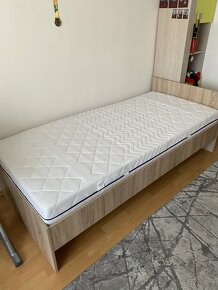 Dětská postel s matraci a roštem - 2