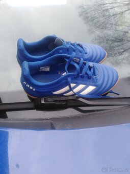 Prodám sálové kopačky ADIDAS,vel. 37,5, TOP STAV - 2