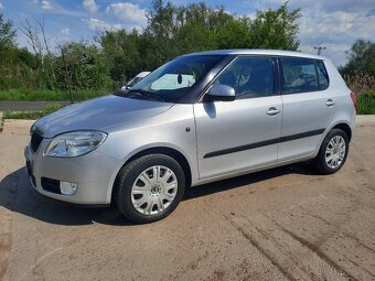 Škoda Fabia 2 1.4 16v 63kw r.2009 SPORT servisní kniha - 2