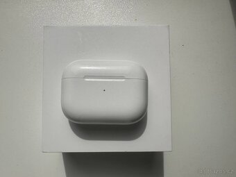 AirPods Pro 1.gen MagSafe pouzdro - 2