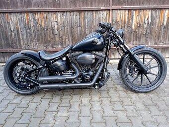 Harley Davidson FXSB Breakout Custom - 2