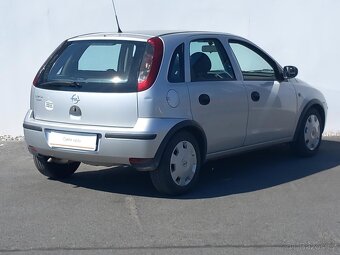 Opel Corsa 1,0 i 12v 44 kW - 2