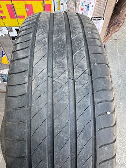 215/60r17 Michelin - 2