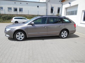 ŠKODA SUPERB 2 COMBI 2.0 TDI 103 KW R.2012 - 2