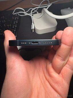 Zamluveno / Iphone 14 Černý 128gb - 2