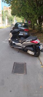Yamaha X-Max 250 - 2