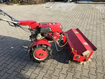 Jednonápravový traktor Honda F810 + balíček zimní služby - 2