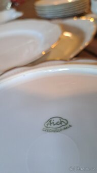 Jídelní porcelánová sada servis Aich 1920, 19 kusů - 2