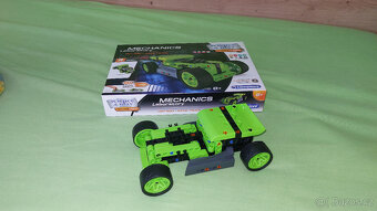 Mechanická laboratoř Clementoni - letadla a auta - 2