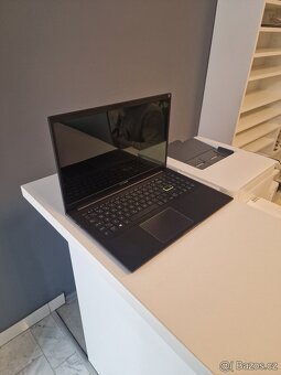 Asus VivoBook K513E - 2